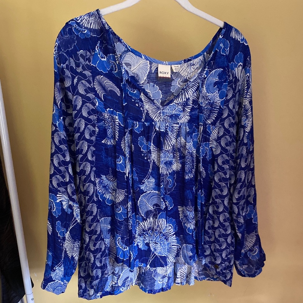 Roxy floral long sleeve top
